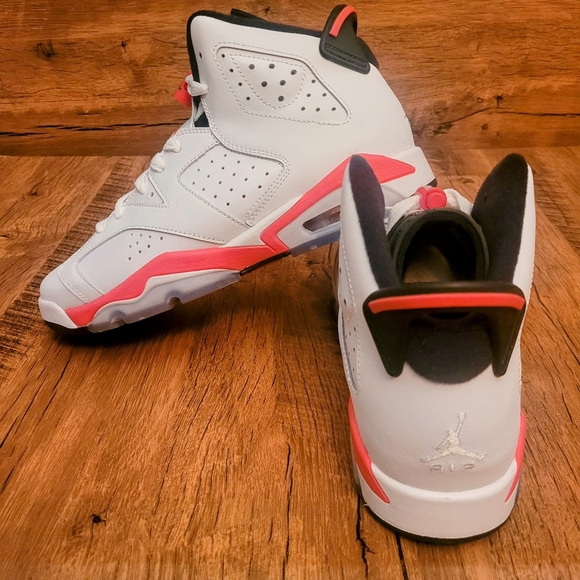 Nike Air Jordan 6 Retro White Infrared 2014 GS Size 6y DS 384665 123 Brand New - Picture 10 of 12